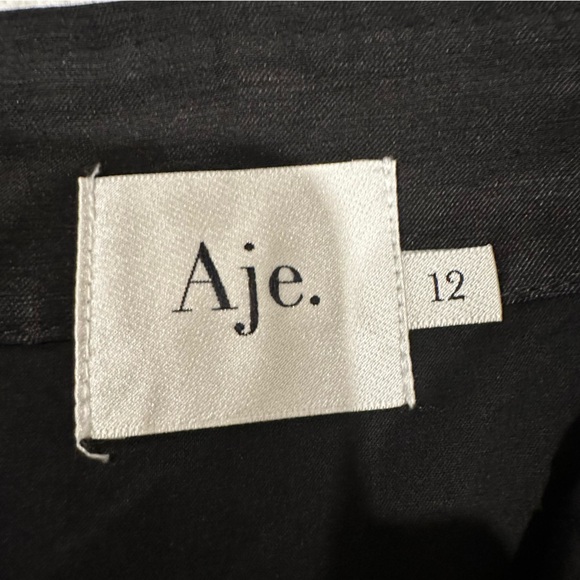 Aje Giselle Long Sleeve Corset Top with gold metal hardware size 12 in black - Picture 10 of 15